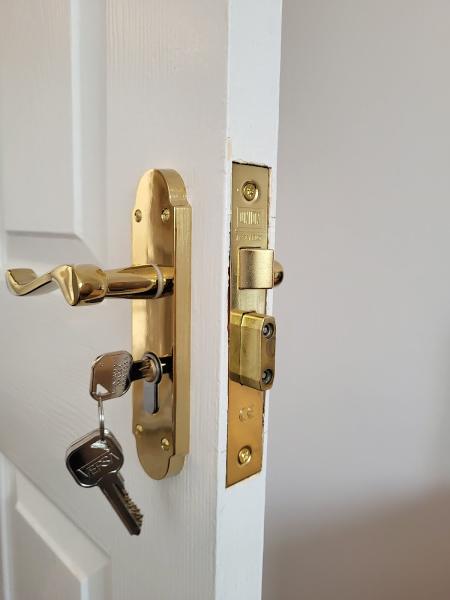 City Locksmiths Cardiff.