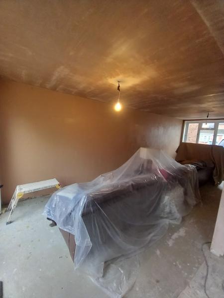 L D H Plastering Services