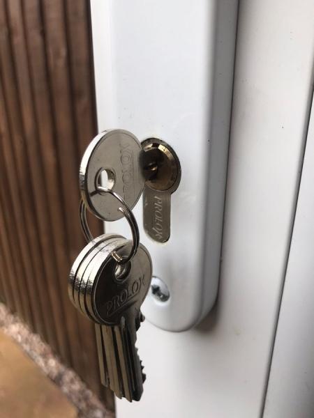 Lynch's Locksmiths