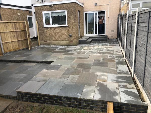 Broadwalk Paving