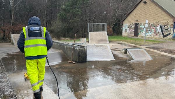 Lothian Pressure Washing & Roof Cleaning (West Lothian)