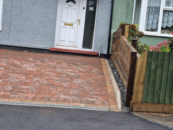 Alvar Henfrey Tarmacadam and Block Paving