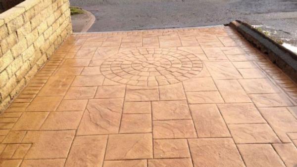 Imprinted Concrete Driveways & Patios