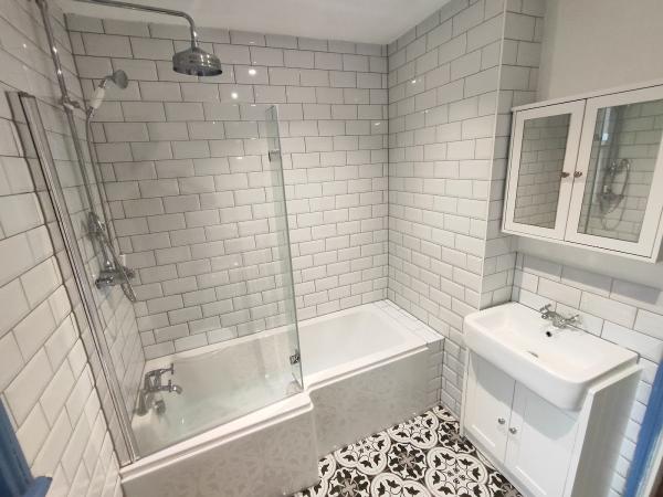 Premium Bathrooms and Tiling Services