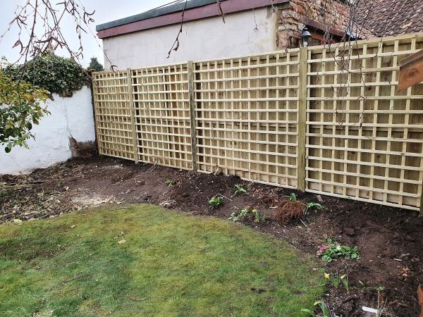 Chowell Garden & Fencing Services