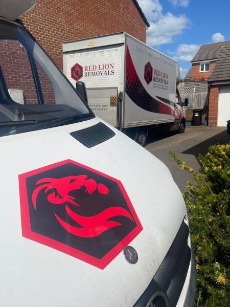 Red Lion Removals