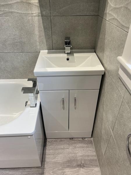 Complete Bathrooms & Tiles