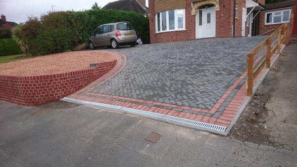 B Marston Landscapes Driveways/Patios/Fencing