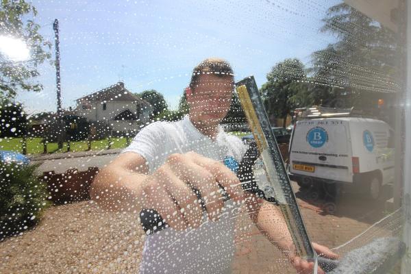 B Clear Window Cleaning