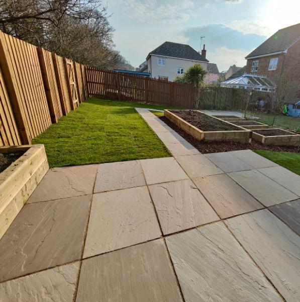 Thistle Landscaping and Paving Contractors