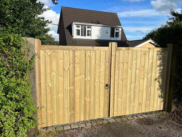 Ward Fencing Ltd