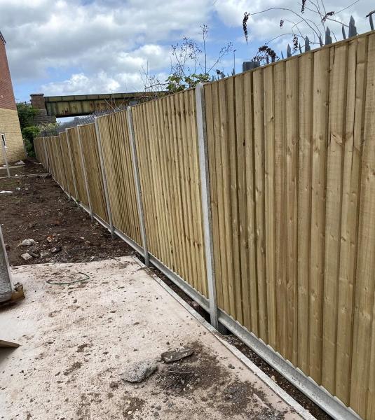 CMN Fencing and Landscaping