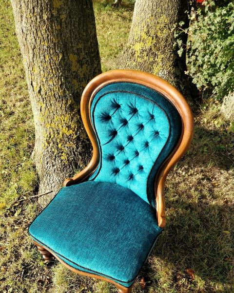 Master Upholsterers UK Ltd