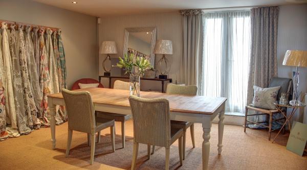 Country Knole Interiors