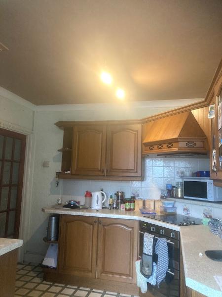 LH Plastering & Building