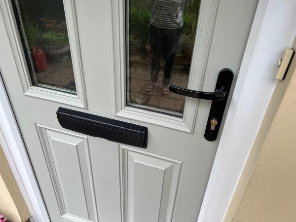 Call Nigel Locksmith