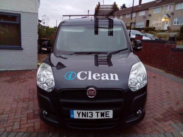 I Clean Reach and Wash Window Cleaning