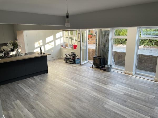 Oakleigh Flooring Limited