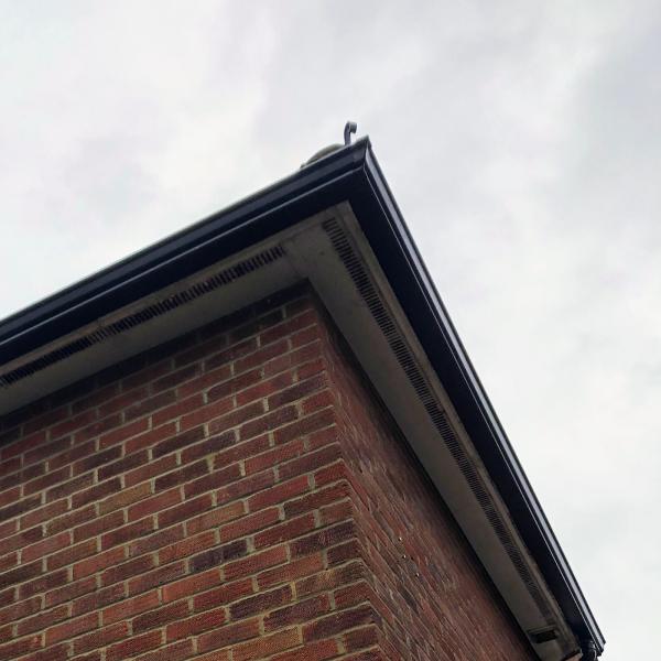 D & S Seamless Guttering