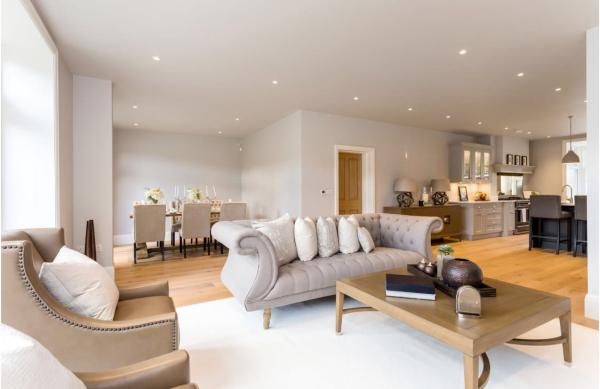 Maison Furniture Ltd