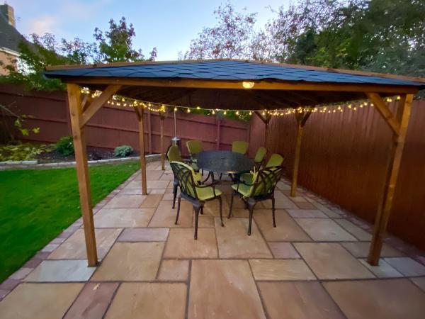 Unique Drives & Patios Ltd