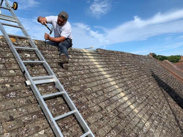 Meopham Roofers and Builders Ltd