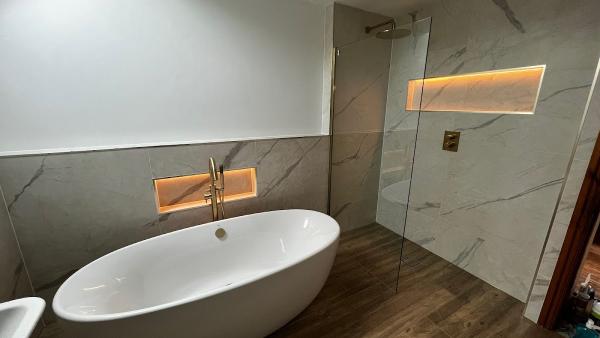 Andrew Hindes Interiors Ltd