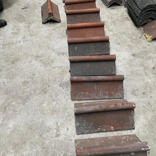 Moore Reclaimed Roof Tiles