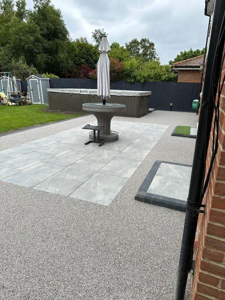 Amwell Driveways and Landscaping Ltd