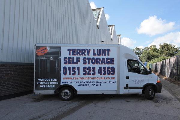 Terry Lunt Self Store
