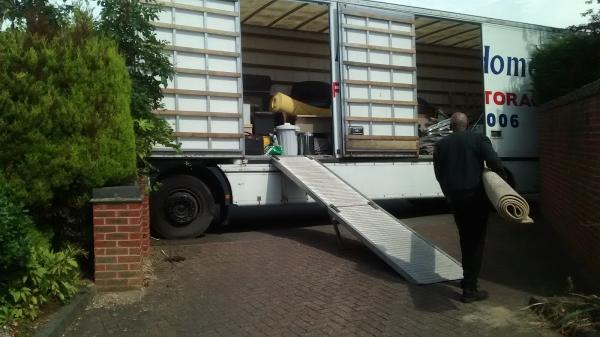 Home2home Removals Derby