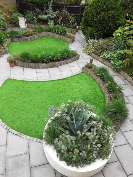 Linsey Evans Garden Design