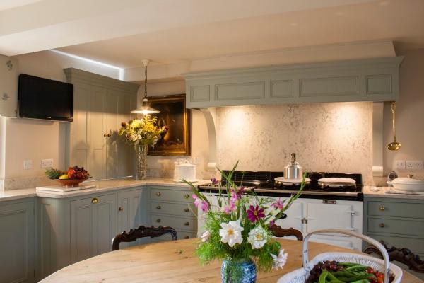 The Fitted Furniture Company