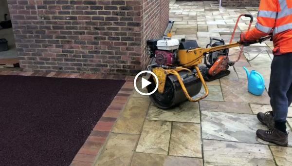 Oakleigh Drives & Patios