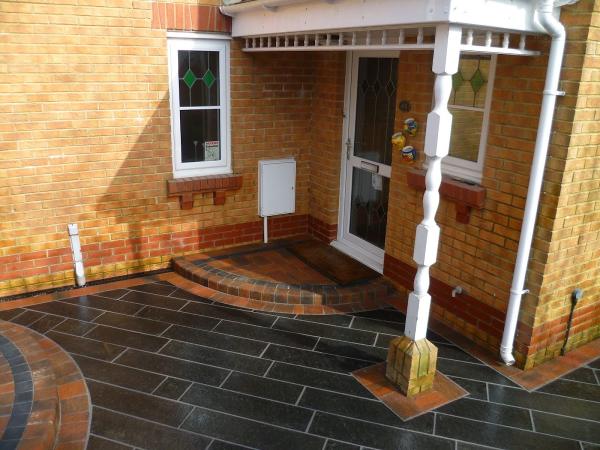 Premier Driveways & Landscapes