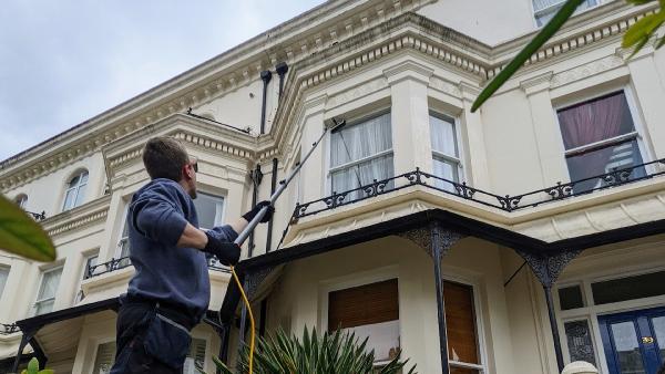 Octopus Window Cleaning