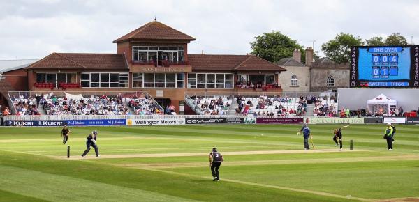 TRG Lawrence AND SON Estate Agents in Taunton