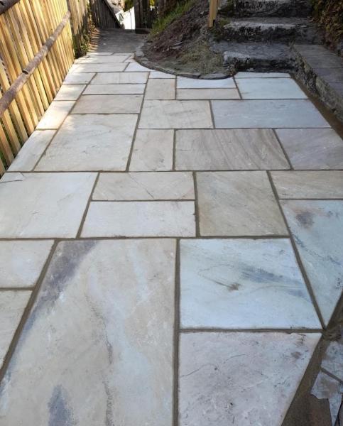 Francis Stone Walling & Patios Ltd