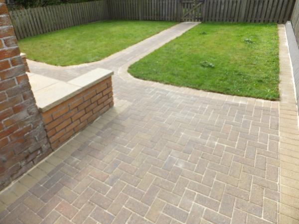 Driveway Cleaning Falkirk