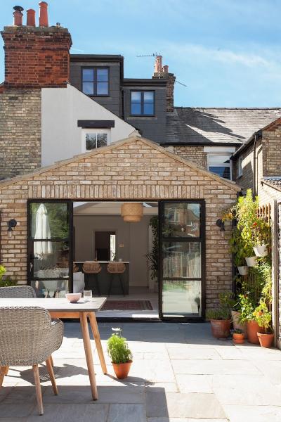 JW Bespoke Architecture and Interior Design