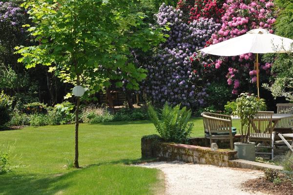 Kate Zecca Garden Design