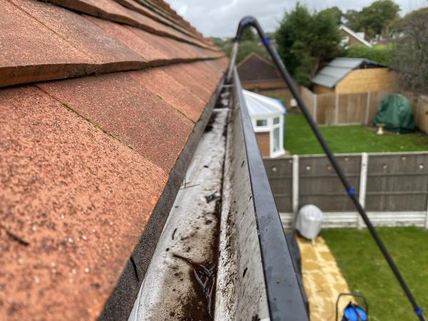 Gutter & Patio Clean