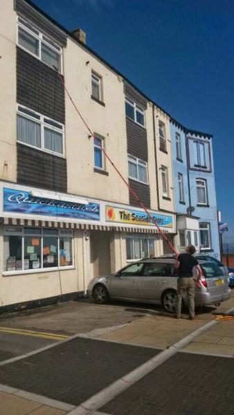 G & D Broome Window Cleaning