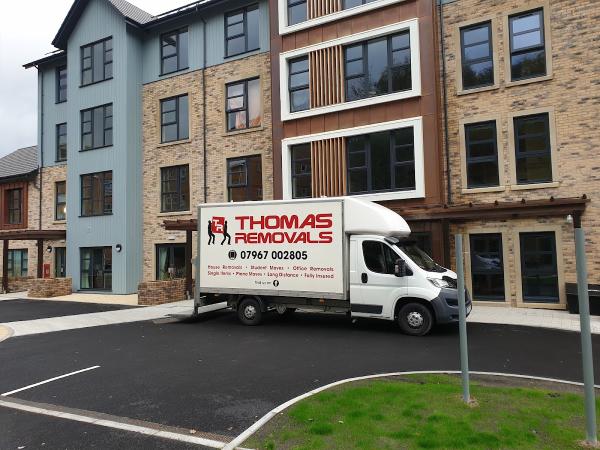 Thomas Removals Man and van Hire.