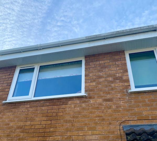 Mr & Mrs Window Cleaners