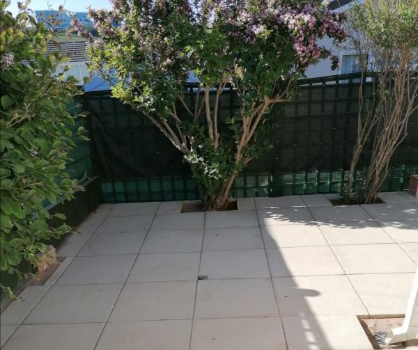 Elliott Fencing & Landscaping