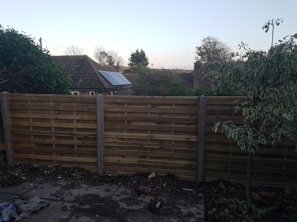 Horsham Fencing Ltd