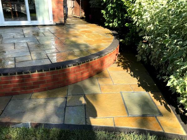 T and M Driveways and Patios Ltd