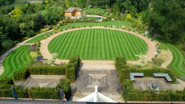 Herts Landscapes and Construction Ltd