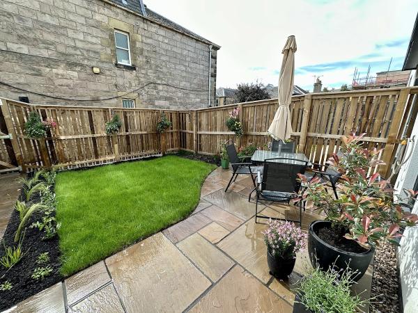 Edinburgh Landscape Gardeners